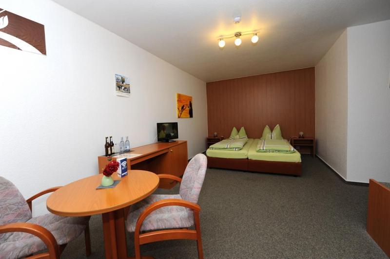Gasthof Und Pension Zick Eggesin Екстер'єр фото